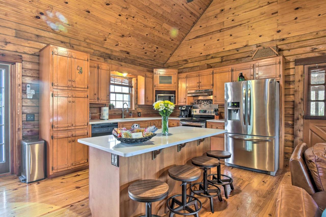 Luxury Pearcy Cabin With 5 Private Acres And Hot Tub! Exteriör bild