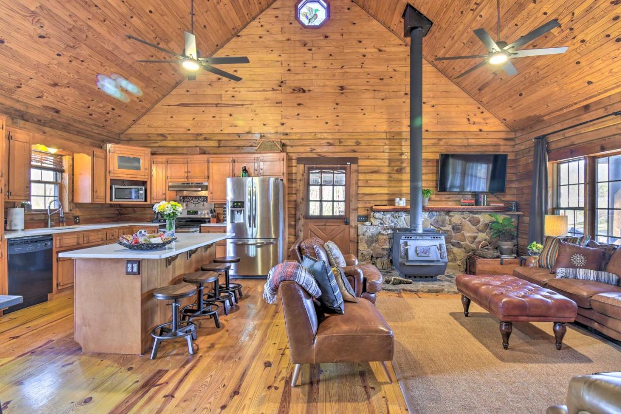 Luxury Pearcy Cabin With 5 Private Acres And Hot Tub! Exteriör bild